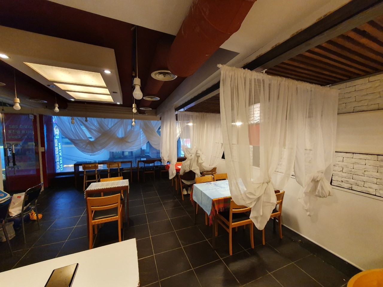 썸 사주&타로 신촌본점 내부 3
